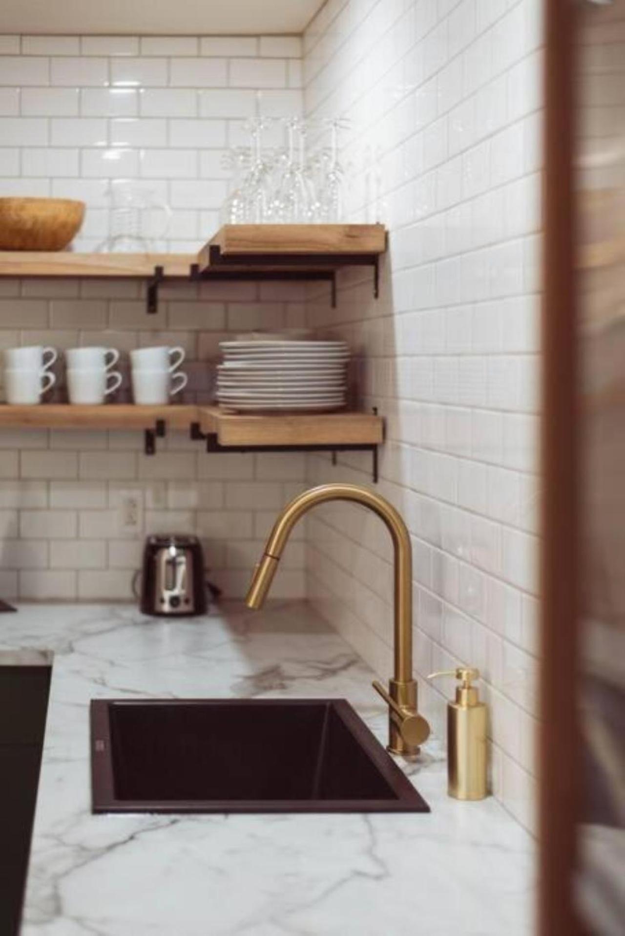 Golden Cross // Typical Old Quebec Appartement Екстер'єр фото